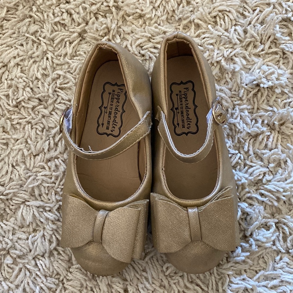Gold Bow shoes